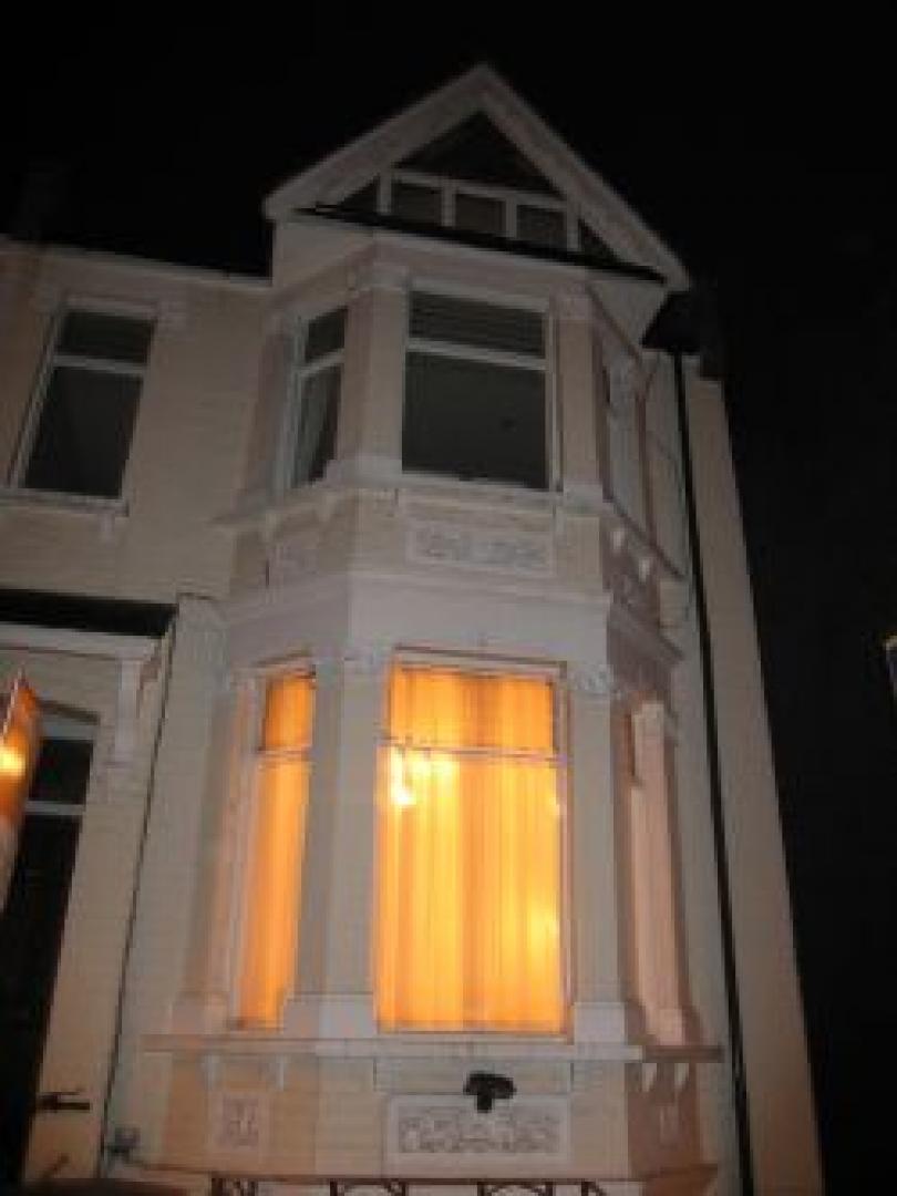 			2 Bedroom, 1 bath, 1 reception Flat			 Keslake Road, QUEENS PARK NW6